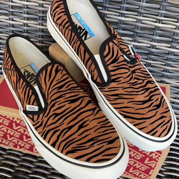 Vans Slip-On SF Animal Stripes Black/Marshmallow WMNS - Picture 7 of 16
